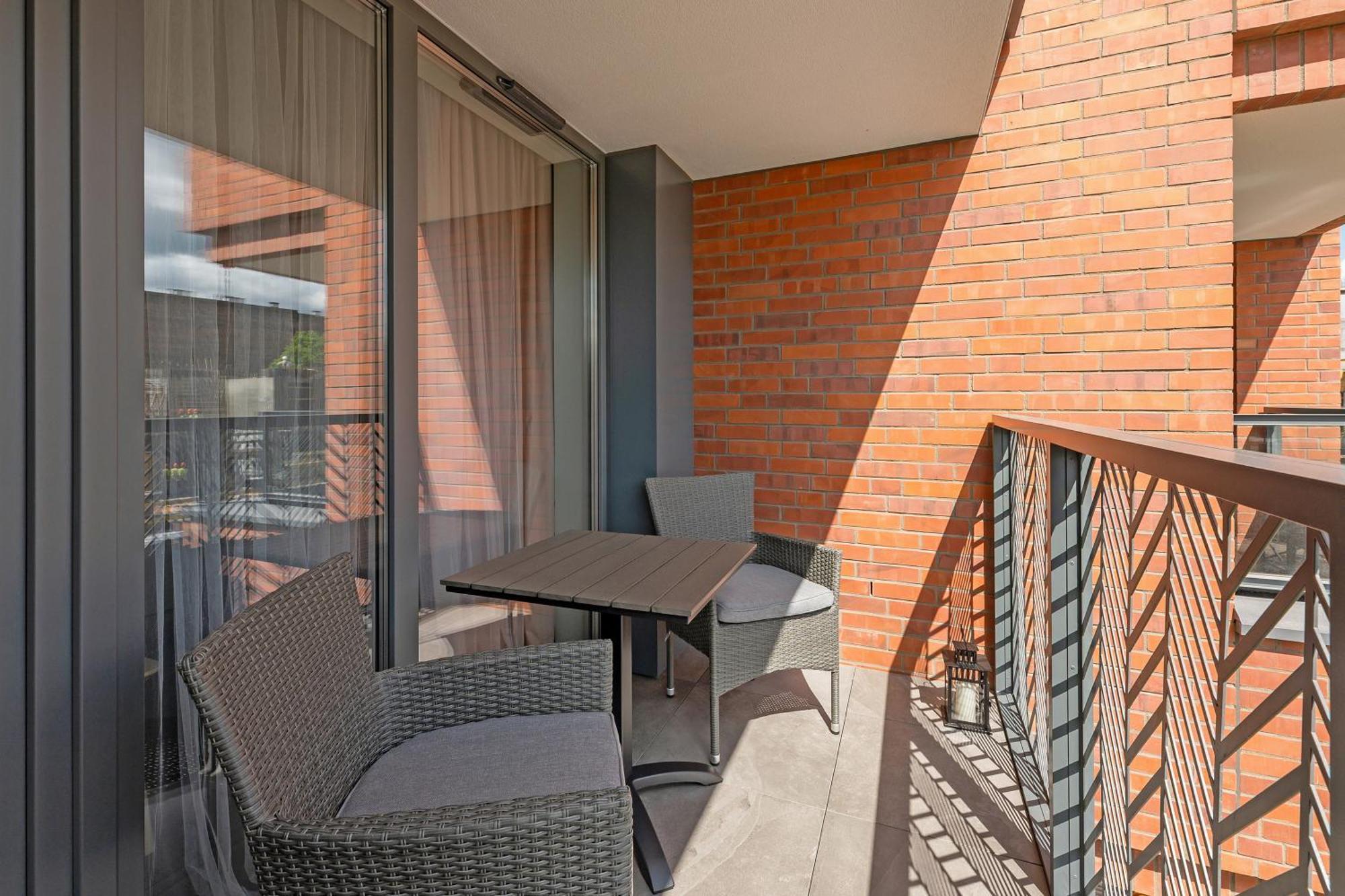 Scala 60C City Center Apartments & Studio By Lion Apartments กดัญสก์ ภายนอก รูปภาพ