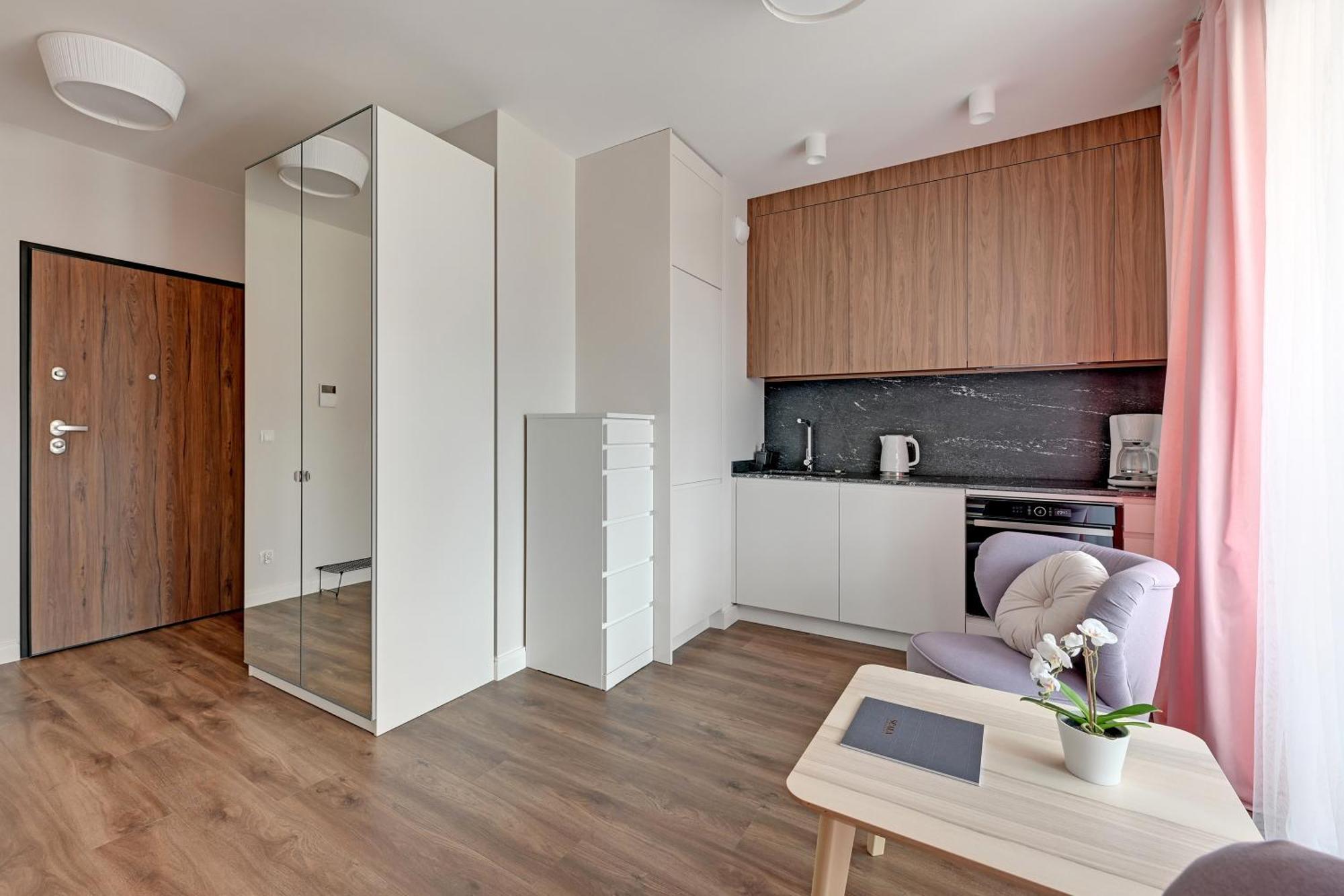 Scala 60C City Center Apartments & Studio By Lion Apartments กดัญสก์ ภายนอก รูปภาพ