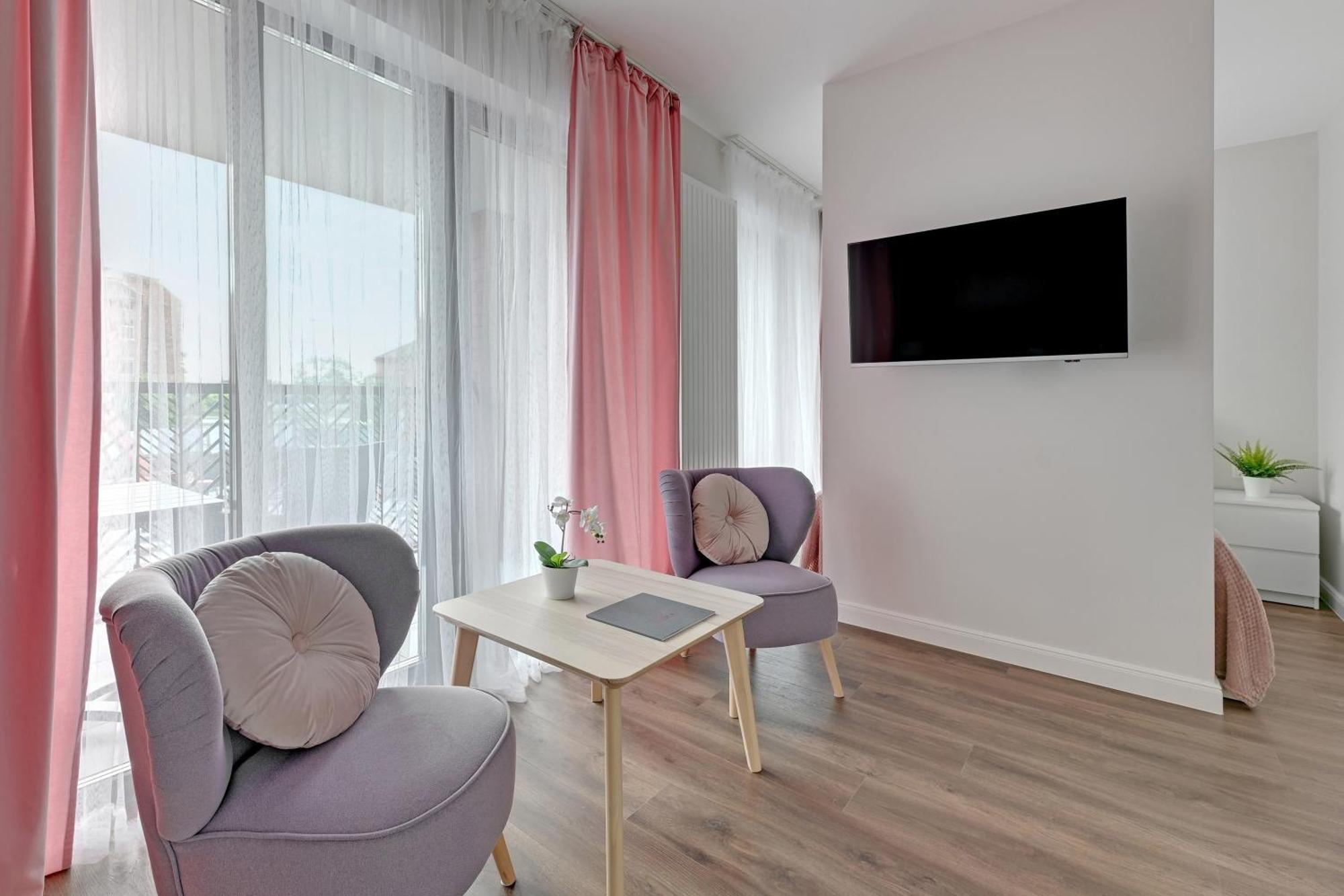 Scala 60C City Center Apartments & Studio By Lion Apartments กดัญสก์ ภายนอก รูปภาพ