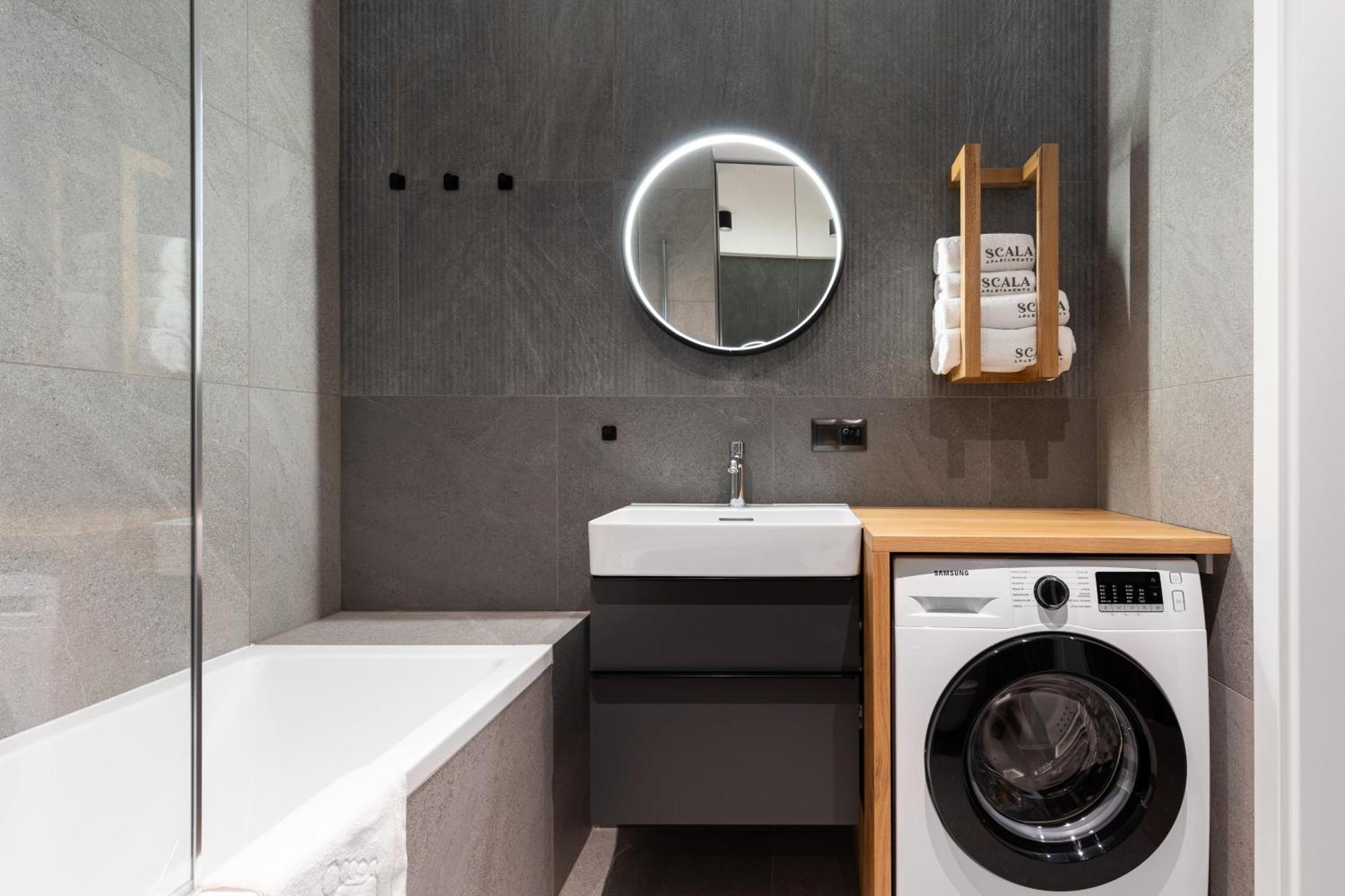 Scala 60C City Center Apartments & Studio By Lion Apartments กดัญสก์ ภายนอก รูปภาพ
