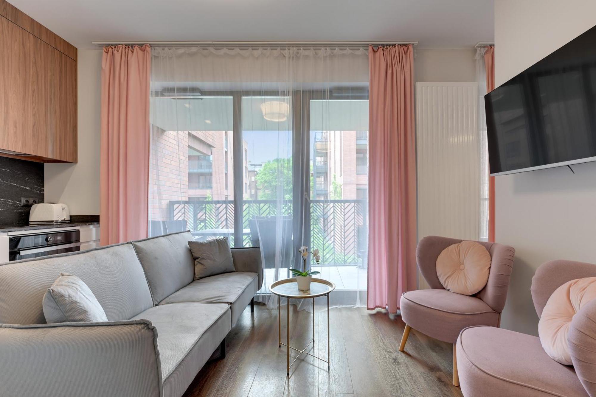 Scala 60C City Center Apartments & Studio By Lion Apartments กดัญสก์ ภายนอก รูปภาพ