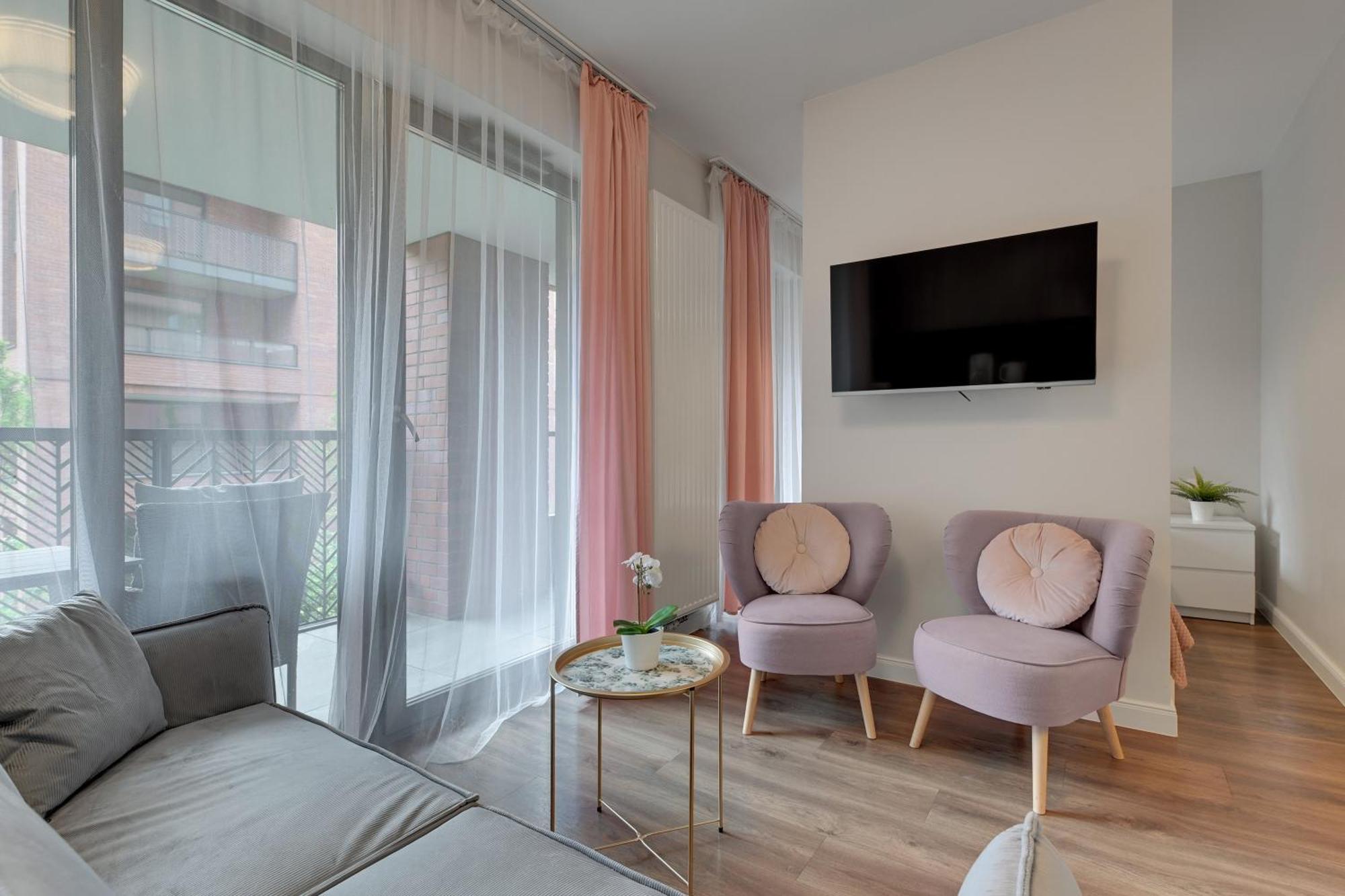 Scala 60C City Center Apartments & Studio By Lion Apartments กดัญสก์ ภายนอก รูปภาพ
