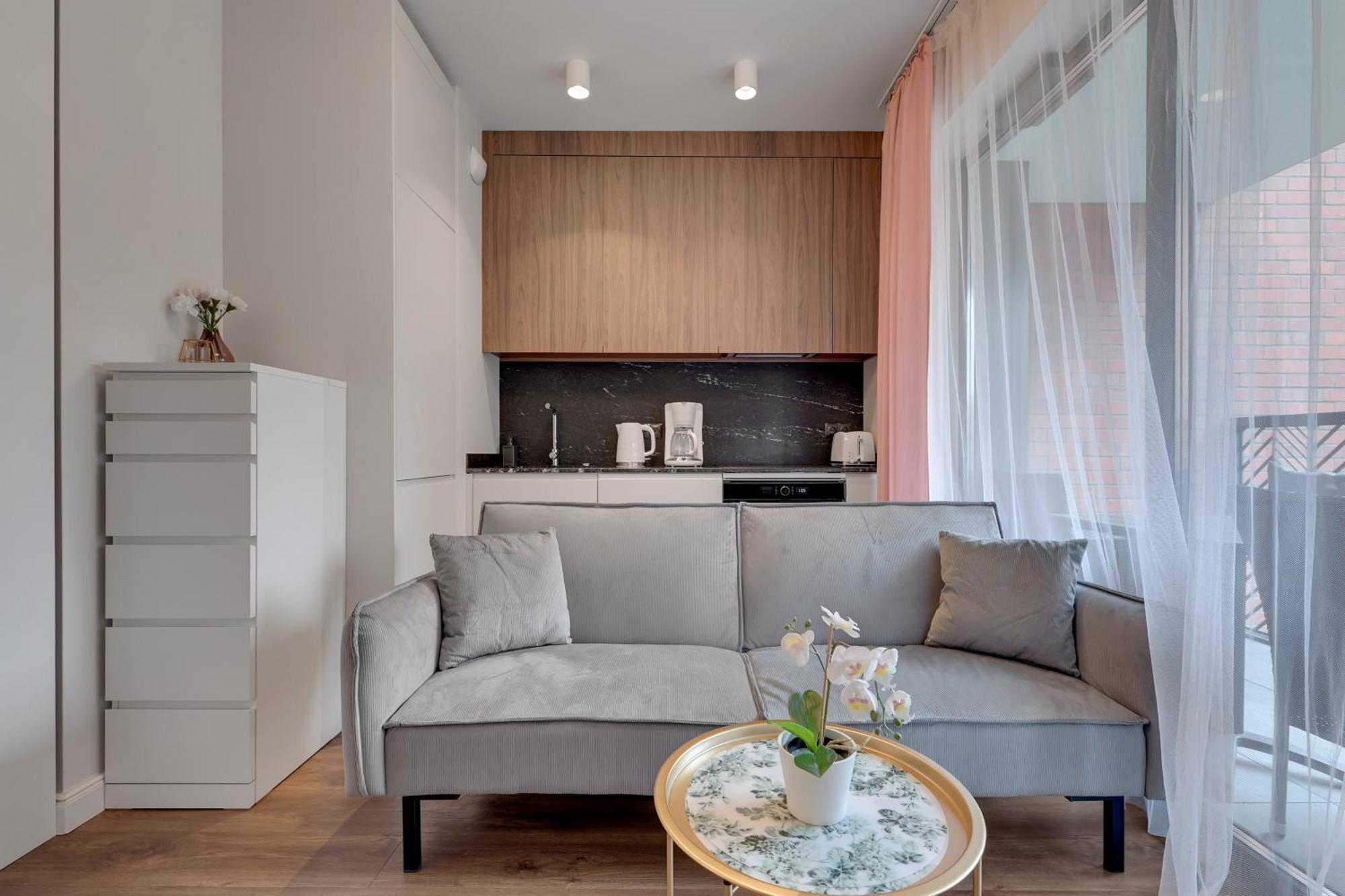 Scala 60C City Center Apartments & Studio By Lion Apartments กดัญสก์ ภายนอก รูปภาพ